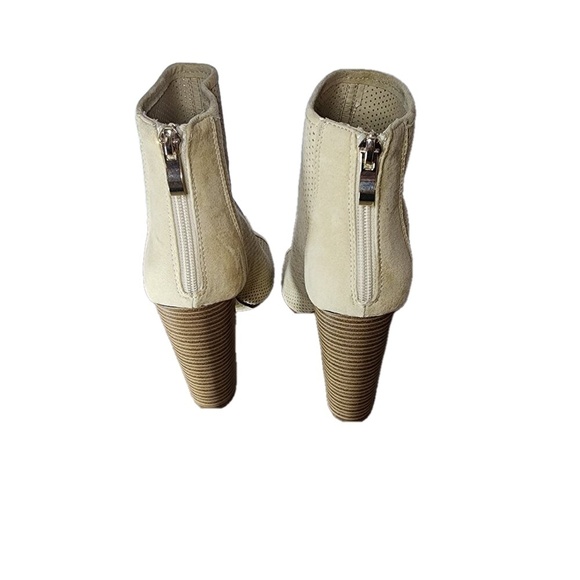 JustFab Mosha Natural Peep Toe Boot Size 6M - Picture 6 of 10